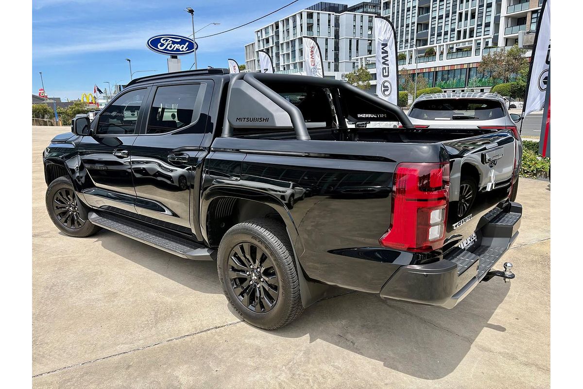2024 Mitsubishi Triton GSR MV 4X4