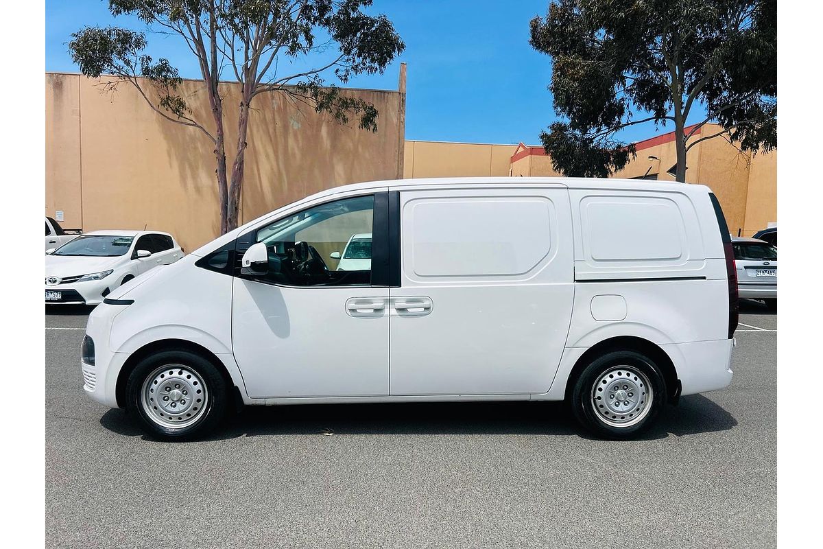 2024 Hyundai STARIA LOAD US4.V3