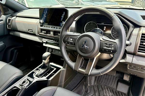 2024 Mitsubishi Triton GSR MV 4X4