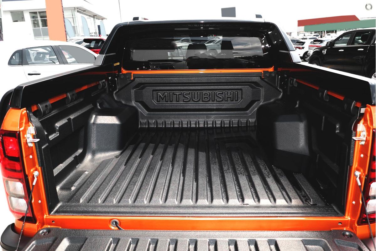 2025 Mitsubishi Triton GSR MV 4X4