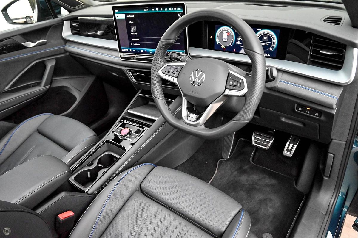 2025 Volkswagen Tayron 195TSI R-Line R4