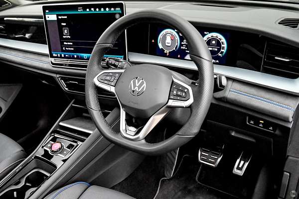 2025 Volkswagen Tayron 195TSI R-Line R4