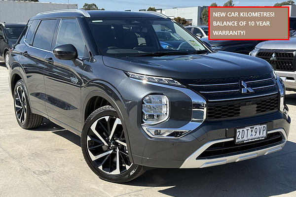 2025 Mitsubishi Outlander PHEV Exceed ZM