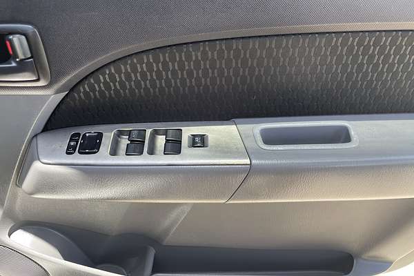 2010 Ford Ranger XL PK 4X4 3.0L