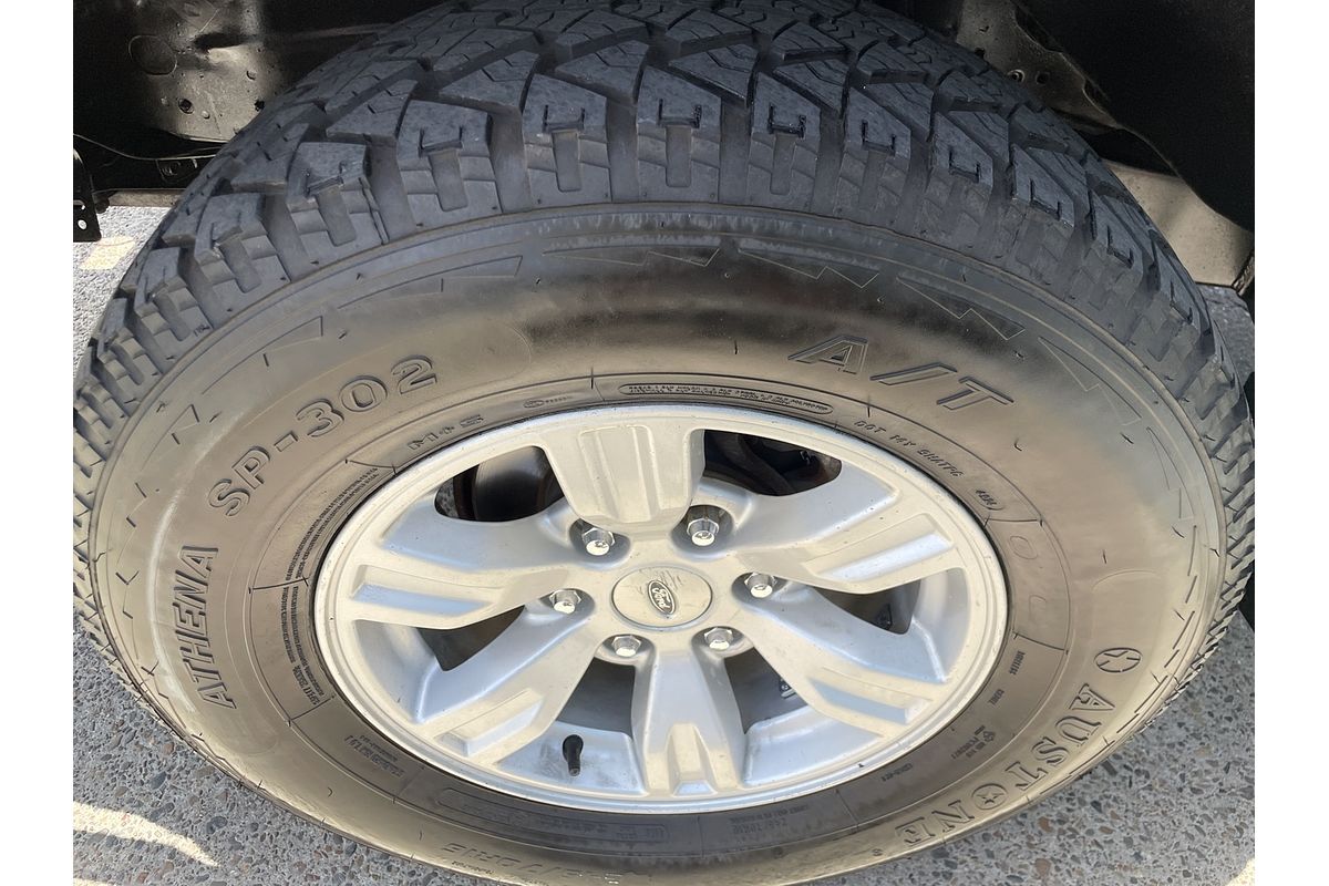 2010 Ford Ranger XL PK 4X4 3.0L