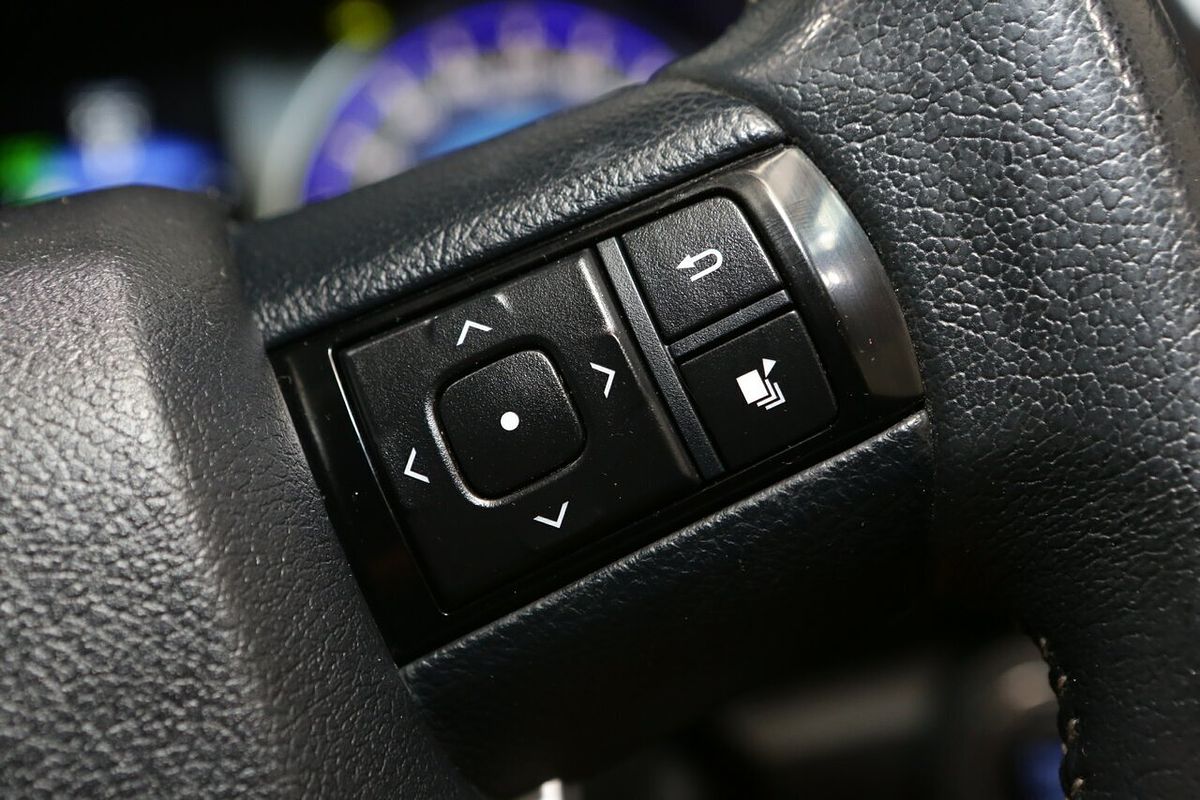 2017 Toyota Hilux SR5 GUN126R 4X4