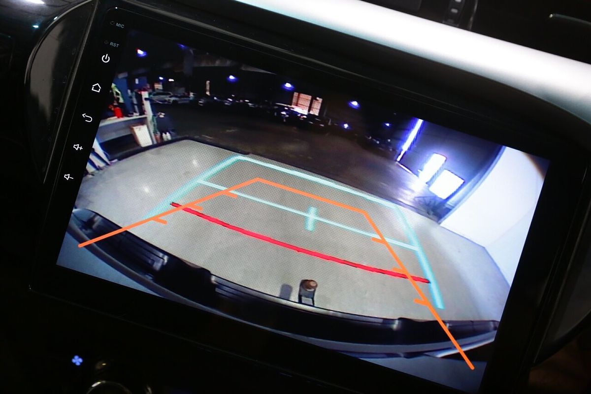 2017 Toyota Hilux SR5 GUN126R 4X4