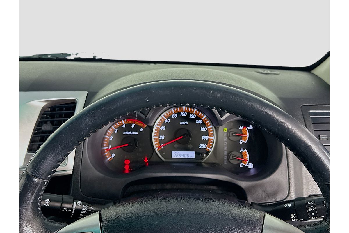 2014 Toyota Hilux SR5 KUN26R 4X4