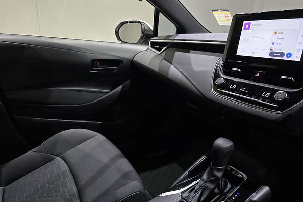 2024 Toyota Corolla Ascent Sport Hybrid ZWE219R