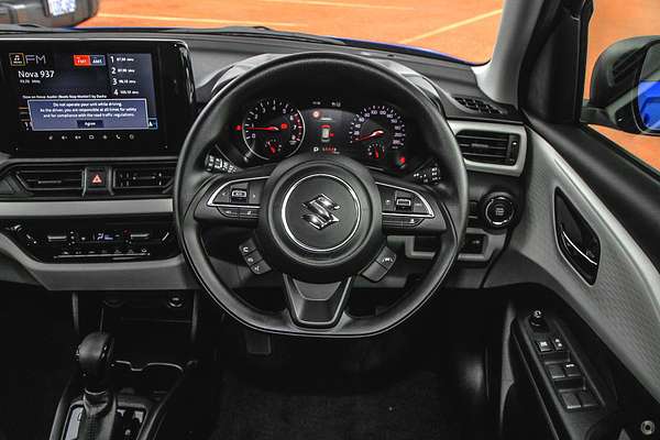 2025 Suzuki Swift Hybrid UZ