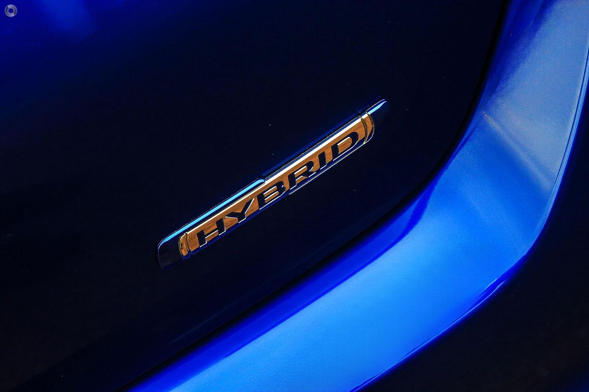 2025 Suzuki Swift Hybrid UZ