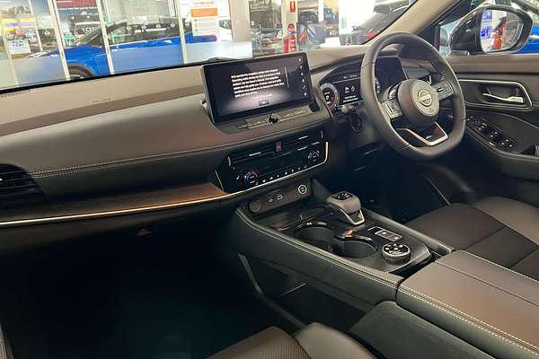 2025 Nissan X-TRAIL N-TREK T33