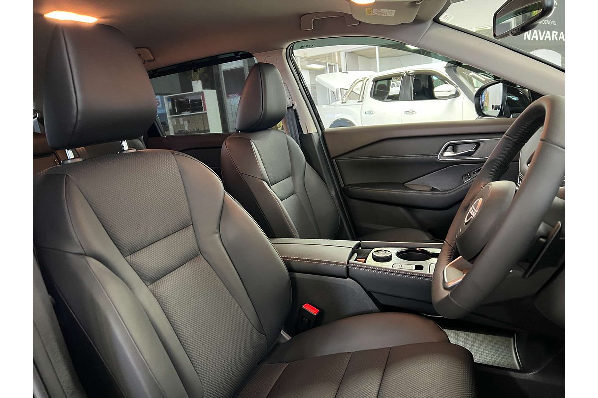 2025 Nissan X-TRAIL N-TREK T33