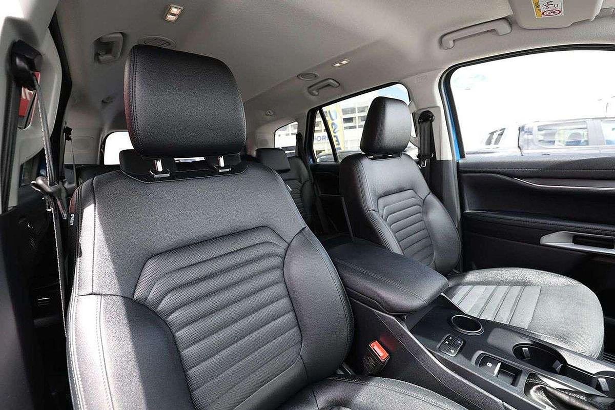 2025 Ford Everest Sport 2.0L