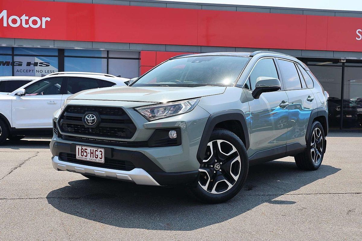 2019 Toyota RAV4 Edge AXAA54R