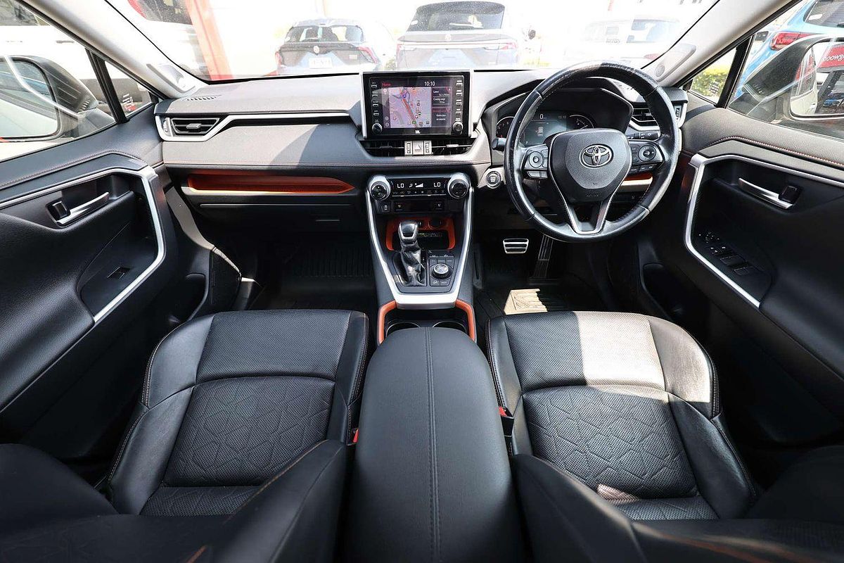2019 Toyota RAV4 Edge AXAA54R
