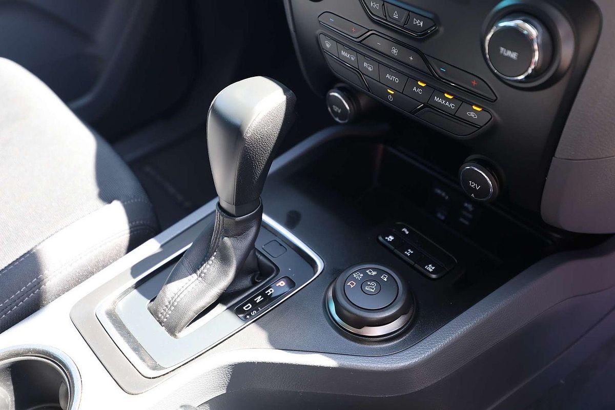 2015 Ford Everest Trend UA 3.2L