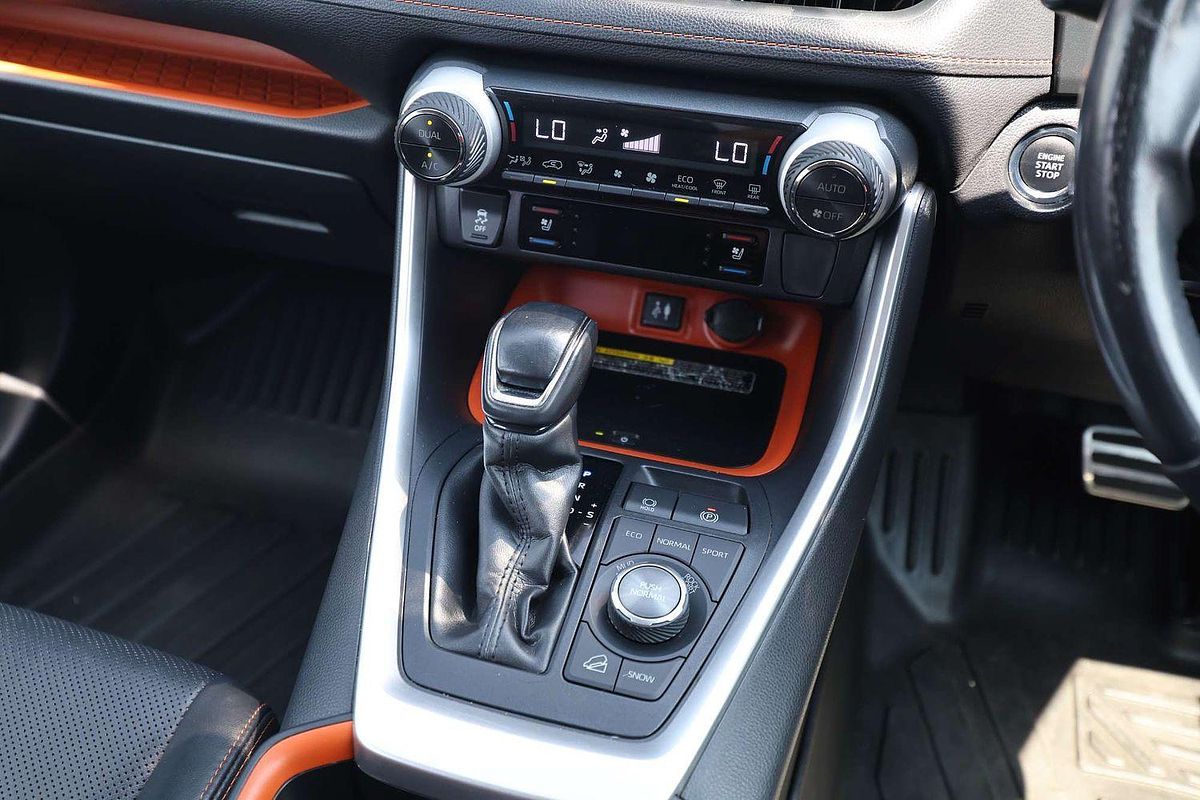 2019 Toyota RAV4 Edge AXAA54R