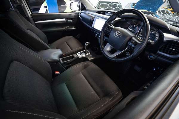 2020 Toyota Hilux SR5 GUN126R 4X4