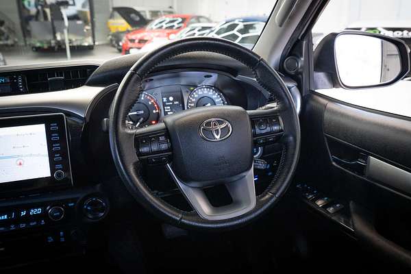 2020 Toyota Hilux SR5 GUN126R 4X4