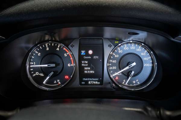 2020 Toyota Hilux SR5 GUN126R 4X4