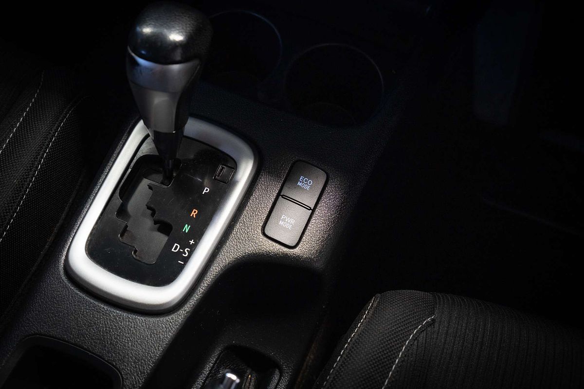 2020 Toyota Hilux SR5 GUN126R 4X4