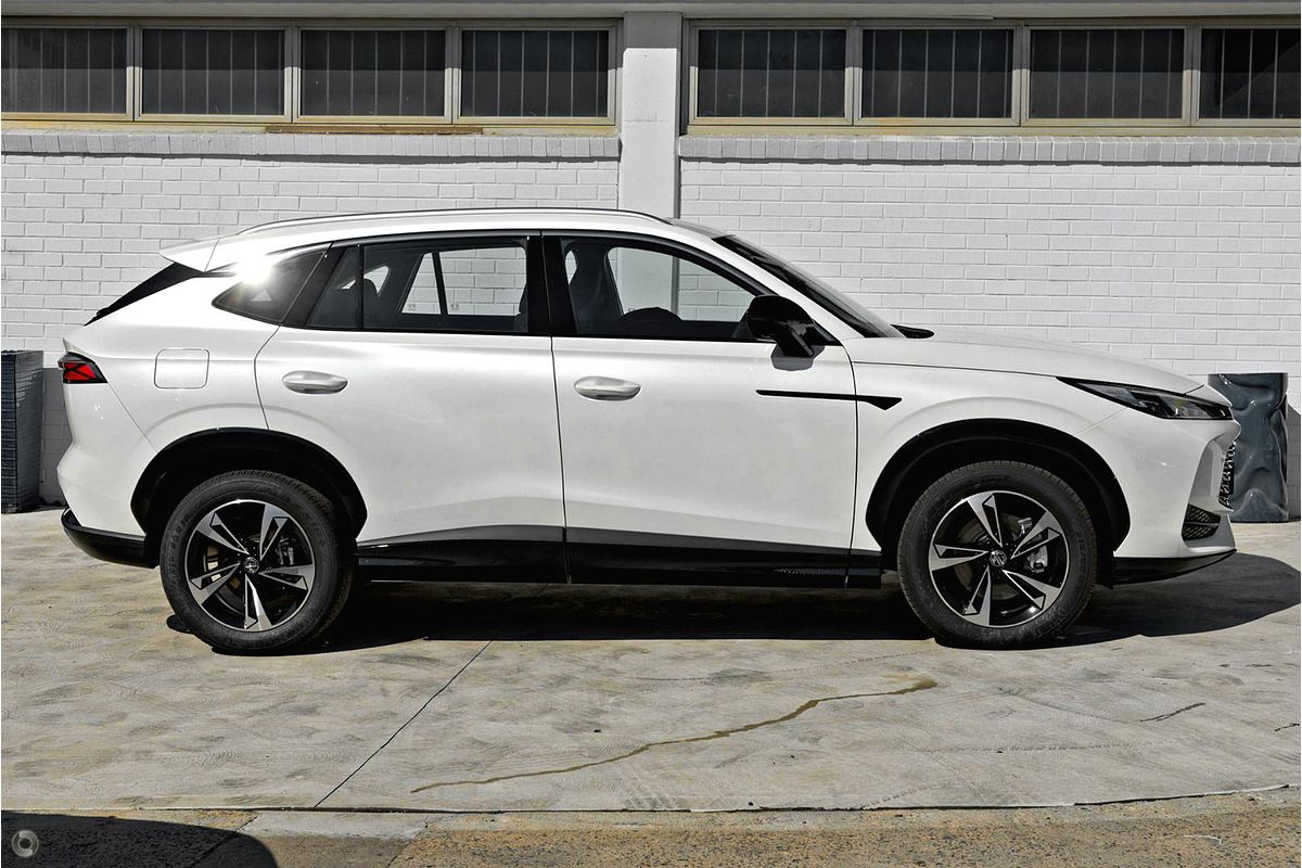 2025 MG HS Vibe AS33