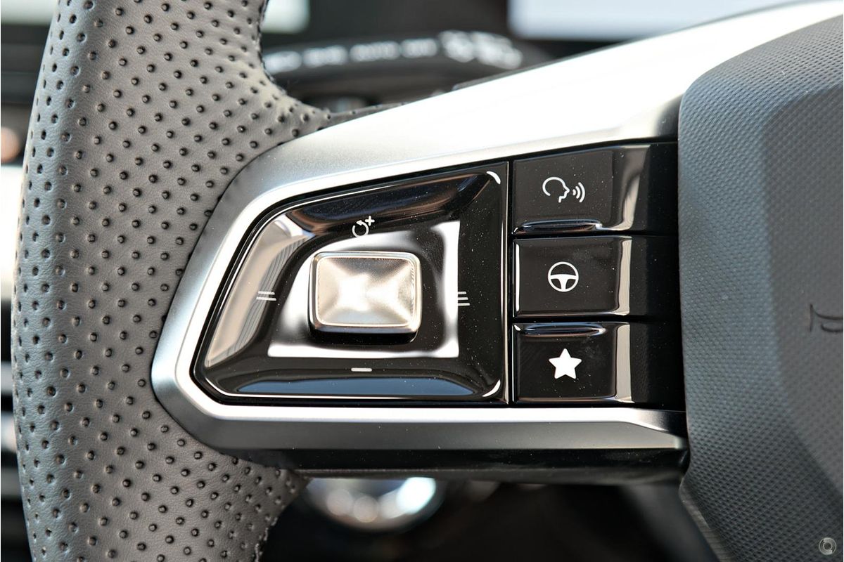 2025 MG HS Vibe AS33