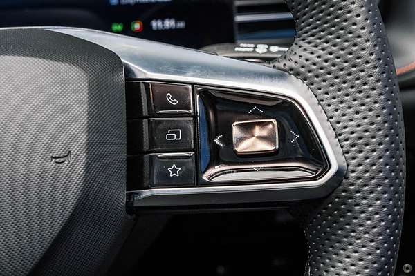 2025 MG HS Hybrid+ Essence AS33H