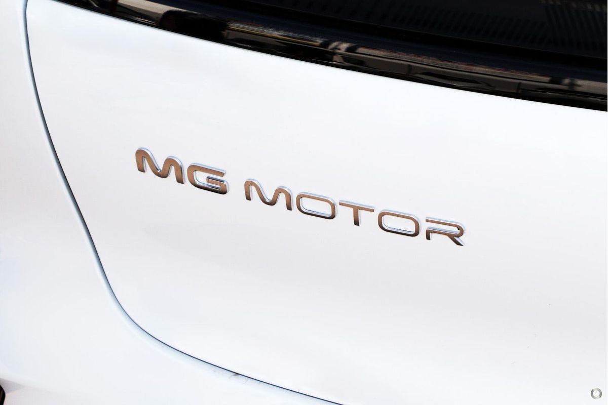 2025 MG IM6 Premium S12L