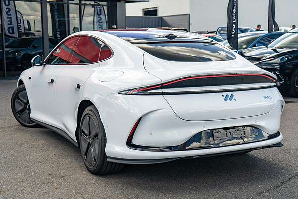 2025 MG IM5 Premium P12L