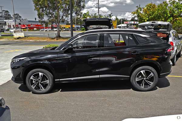 2025 MG HS Vibe AS33