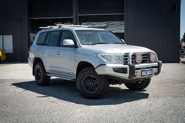2011 Toyota Landcruiser GXL VDJ200R