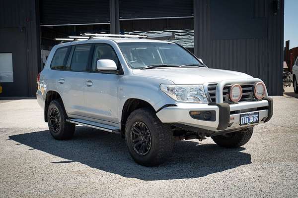 2011 Toyota Landcruiser GXL VDJ200R