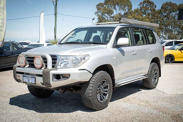 2011 Toyota Landcruiser GXL VDJ200R