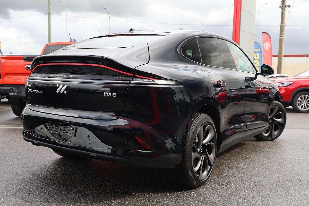 2025 MG IM6 Performance S12L