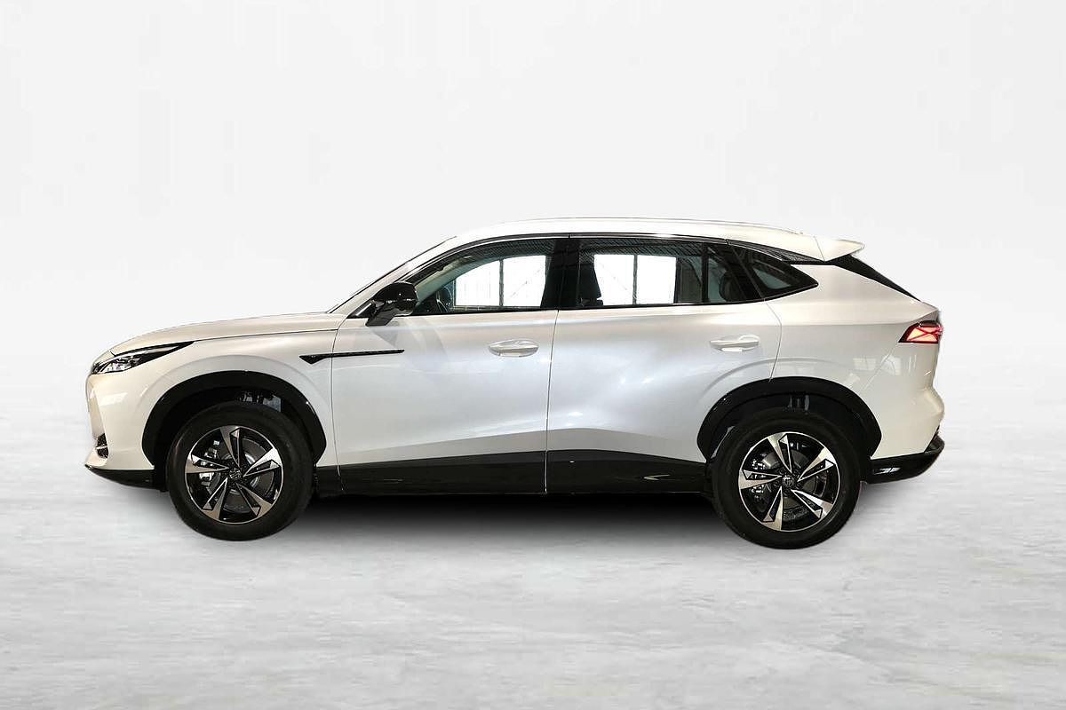 2025 MG HS Hybrid+ Excite AS33H