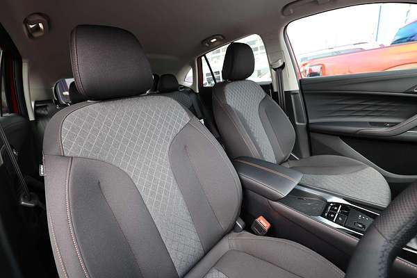 2024 MG HS Vibe AS33