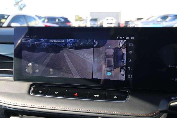 2024 MG HS Essence AS33