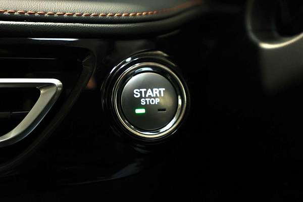 2025 MG HS Hybrid+ Excite AS33H