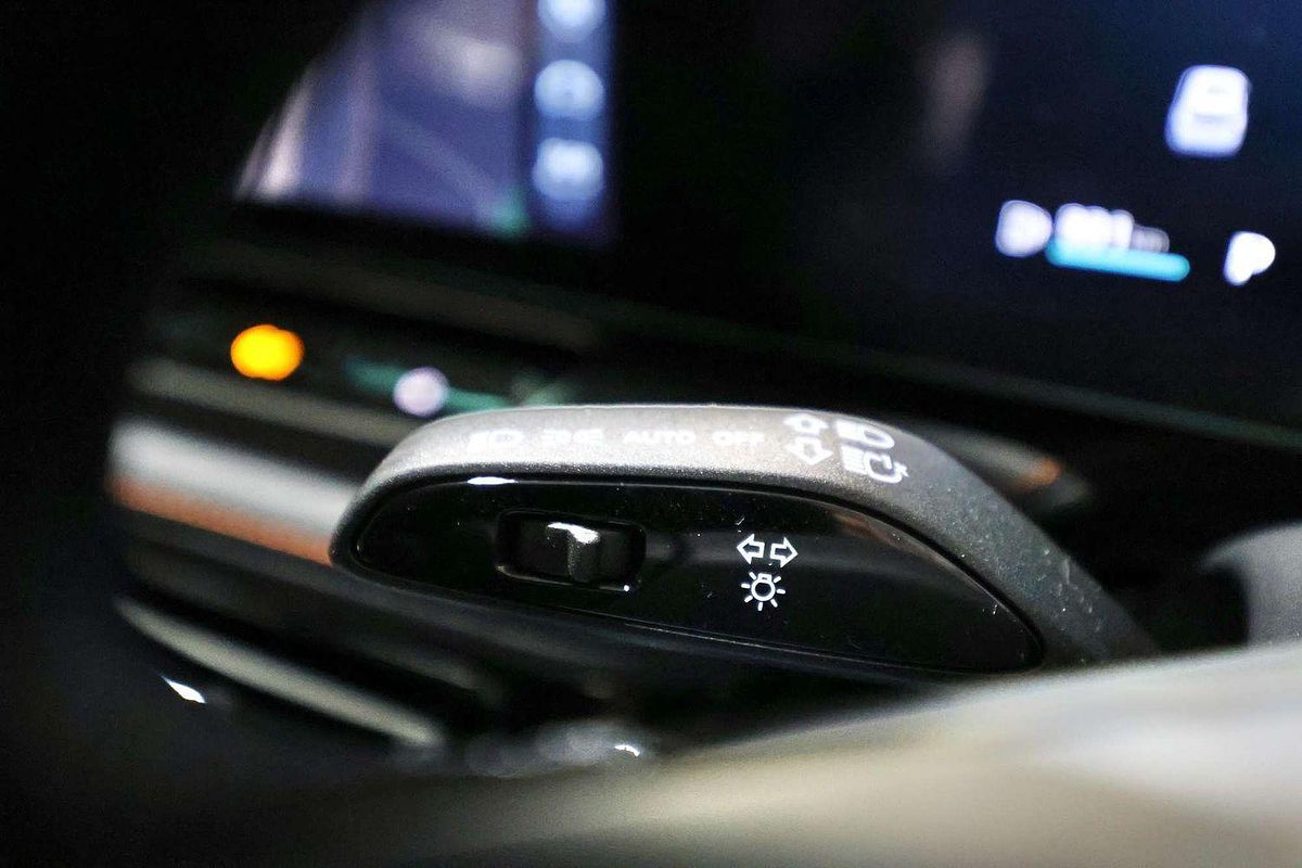 2025 MG HS Hybrid+ Excite AS33H