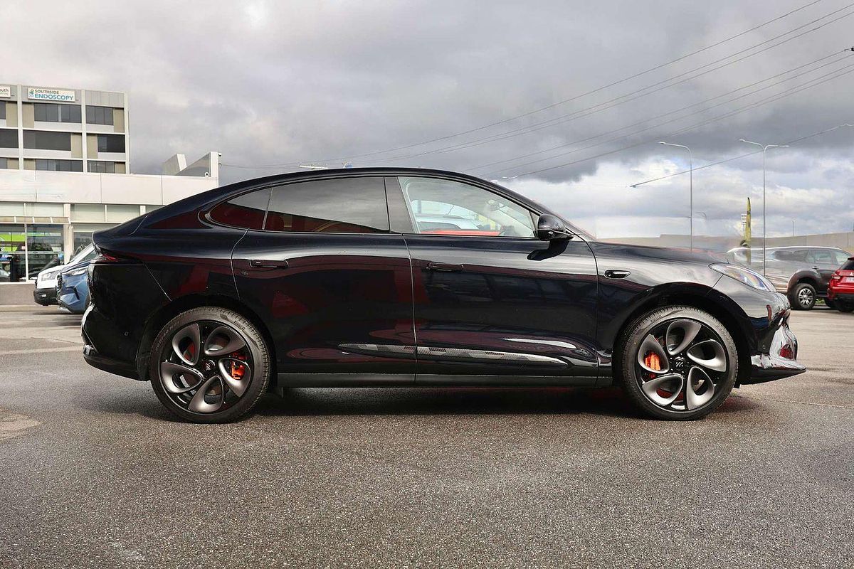 2025 MG IM6 Performance S12L