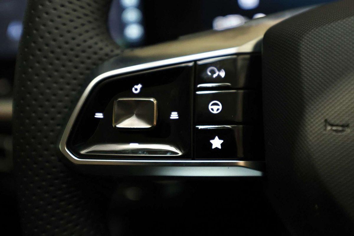 2025 MG HS Hybrid+ Excite AS33H