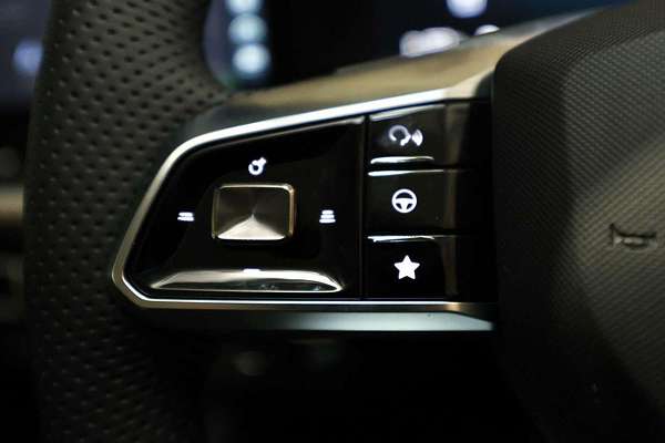 2025 MG HS Hybrid+ Excite AS33H