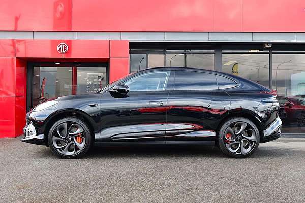 2025 MG IM6 Performance S12L