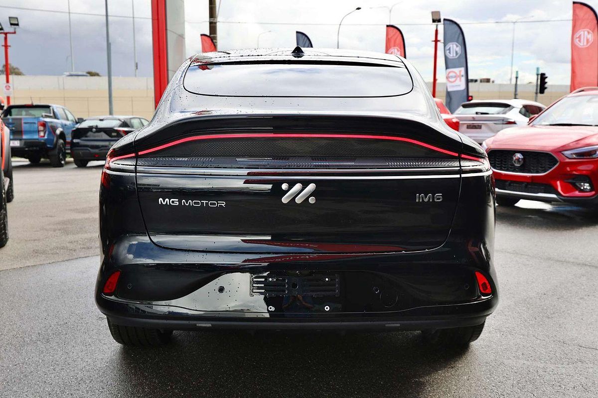 2025 MG IM6 Performance S12L