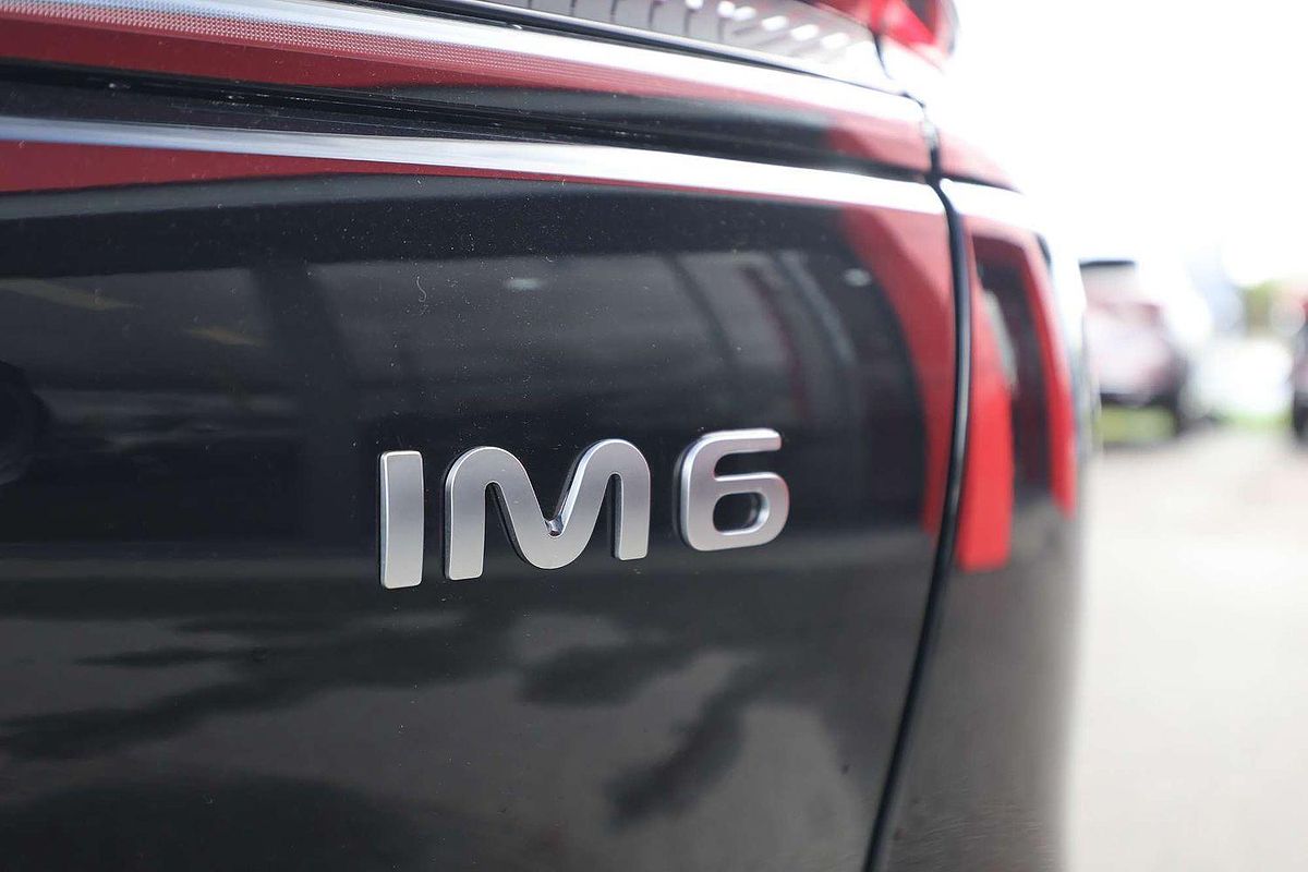 2025 MG IM6 Performance S12L