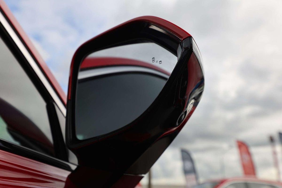 2024 MG HS Vibe AS33