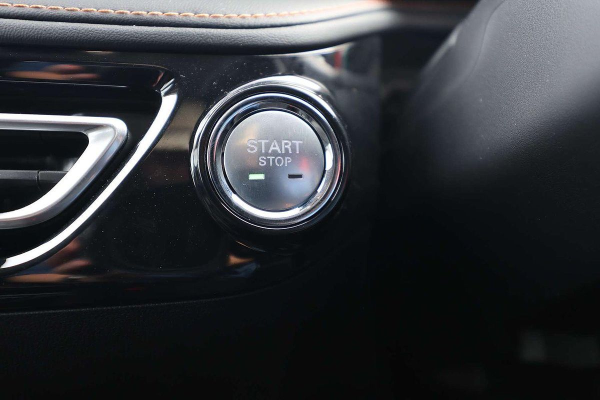 2024 MG HS Vibe AS33