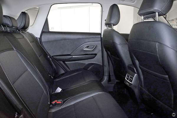 2024 MG ZS Essence Hybrid+ ZS32